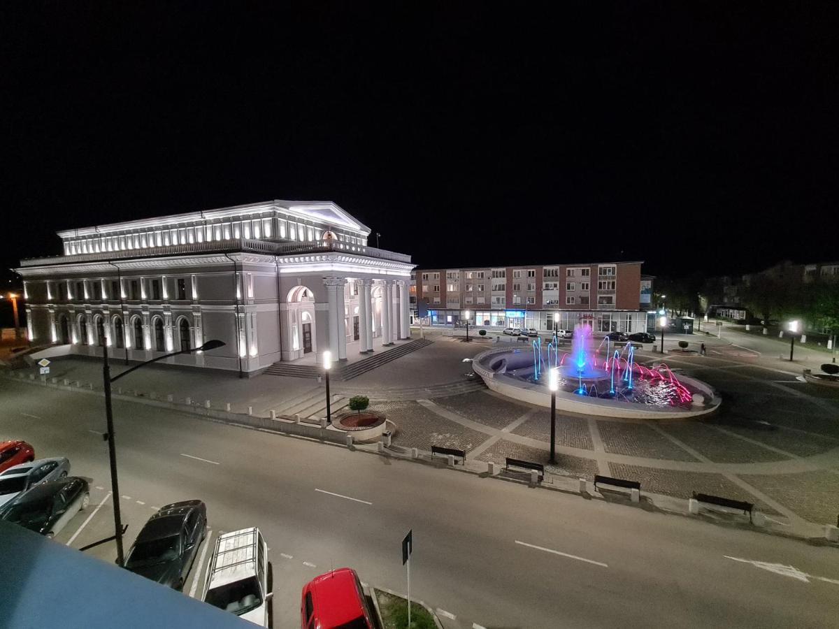フネドアラApartament Ultra Central 1アパートメント エクステリア 写真
